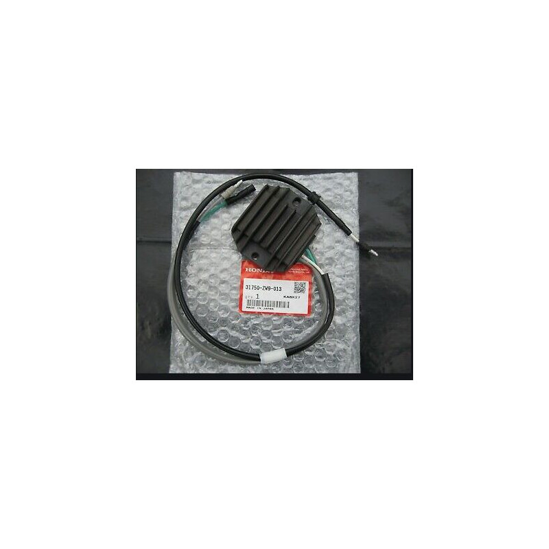 31750-ZW9-000 / 31750-ZW9-013 Raddrizzatore / Regolatore di tensione Honda BF8 y BF9.9